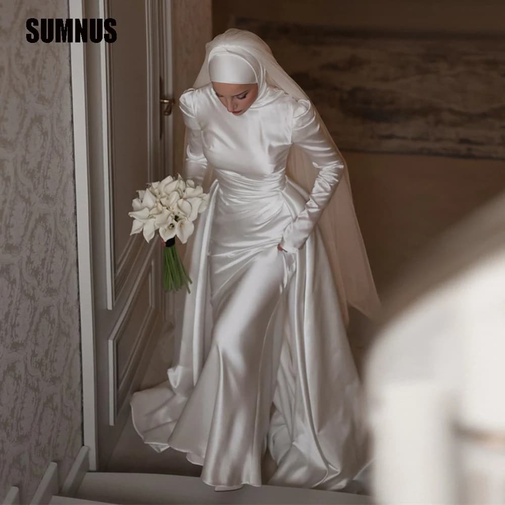 Sumnus Modest Arabic Muslim Wedding Dresses Long Sleeves High Neck Silk Satin Bridal Gowns Back Train Formal Evening Customized