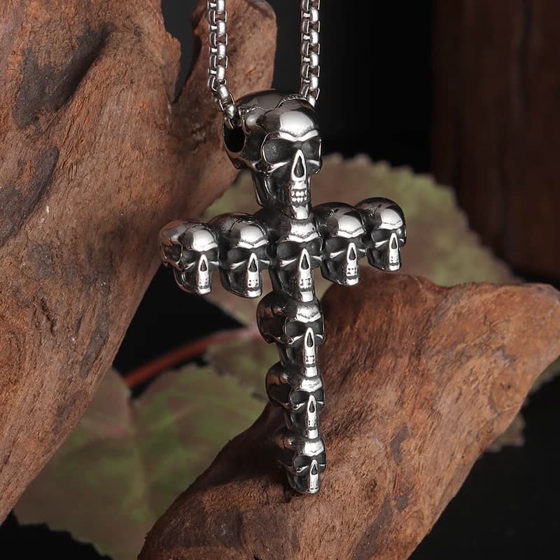 Christian Jesus Cross Full Skull Pendant Necklace for Men and Women Personality Biker Punk Exorcist Amulet Jewelry