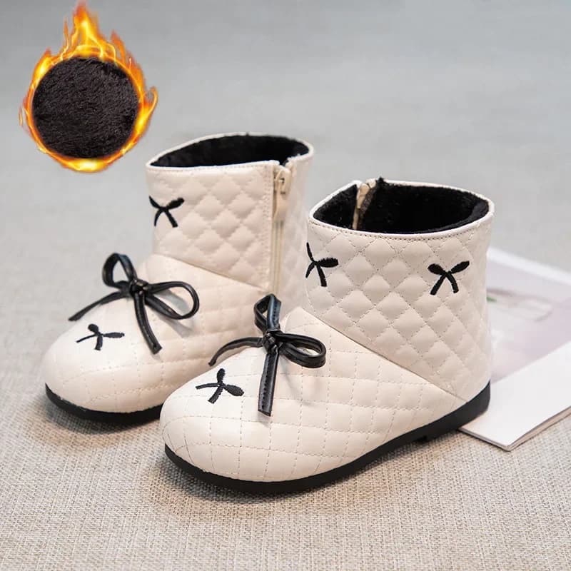 New Girl Baby Cotton Shoes with Winter Plush Sweet Bow Princess Short Boots Soft Bottom Comfortable and Warm Sneakers