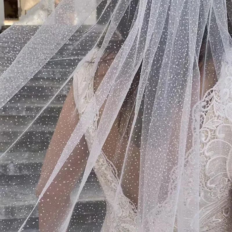 Ivory Black Glitter Wedding Veils Silver Sparking Bridal Veil 1 Tier Chapel Long Bling Bling Bride Accessories with Comb Custom