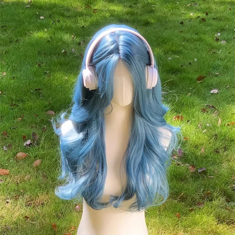 22Inch Sea Blue Color Synthetic Wigs Middle Part Long Natural Wavy Hair Wig For Women Cosplay Drag Queen Party Heat Resistant