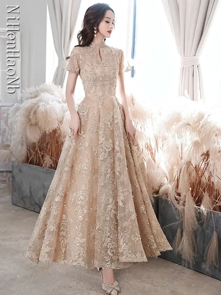 Luxury Lace Long Evening Dresses 2023 New Beaded Elegant Formal Short Sleeves High Neck A-Line Wedding Celebrity Prom Gowns