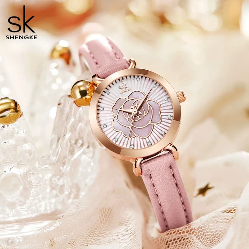 New Simple Women's Watch, Accessible Luxury Brand, Rose Flower Surface Diamond Watch, Waterproof Leather Strap, Women's Fashion Quartz Watch Gift