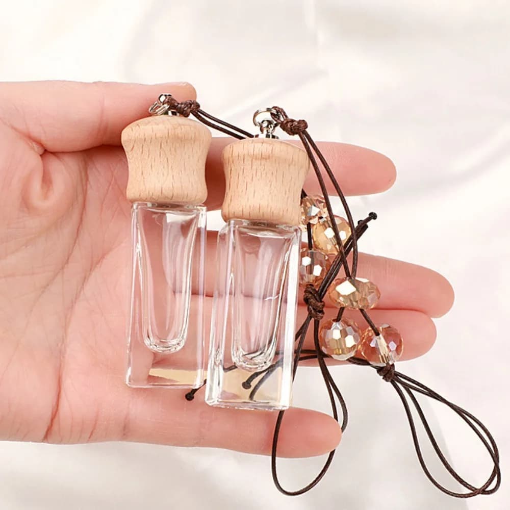 Air Freshener Car Perfume Bottle 6ml Fragrance Ornament Pendant Hanging Glass Bottle Mini Auto Ornament Essential Oils Diffuser