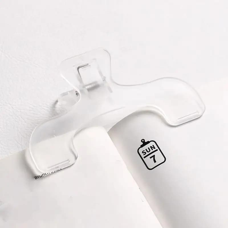 Transparent plastic book clip simple reading aid fixed book holder Bookmarks creative design practical note holder