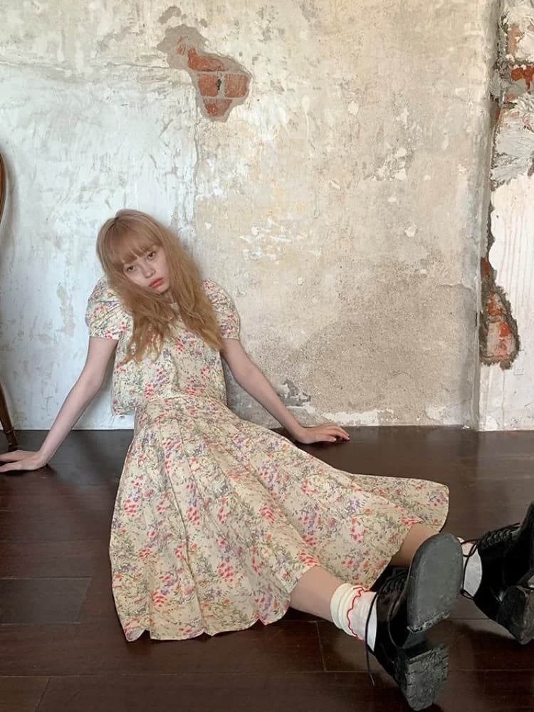 Korobov Floral Short-sleeved Shirts Woman Square Collar Summer Half Skirt Pleated A-line Skirts Sets Fashion Conjuntos Cortos