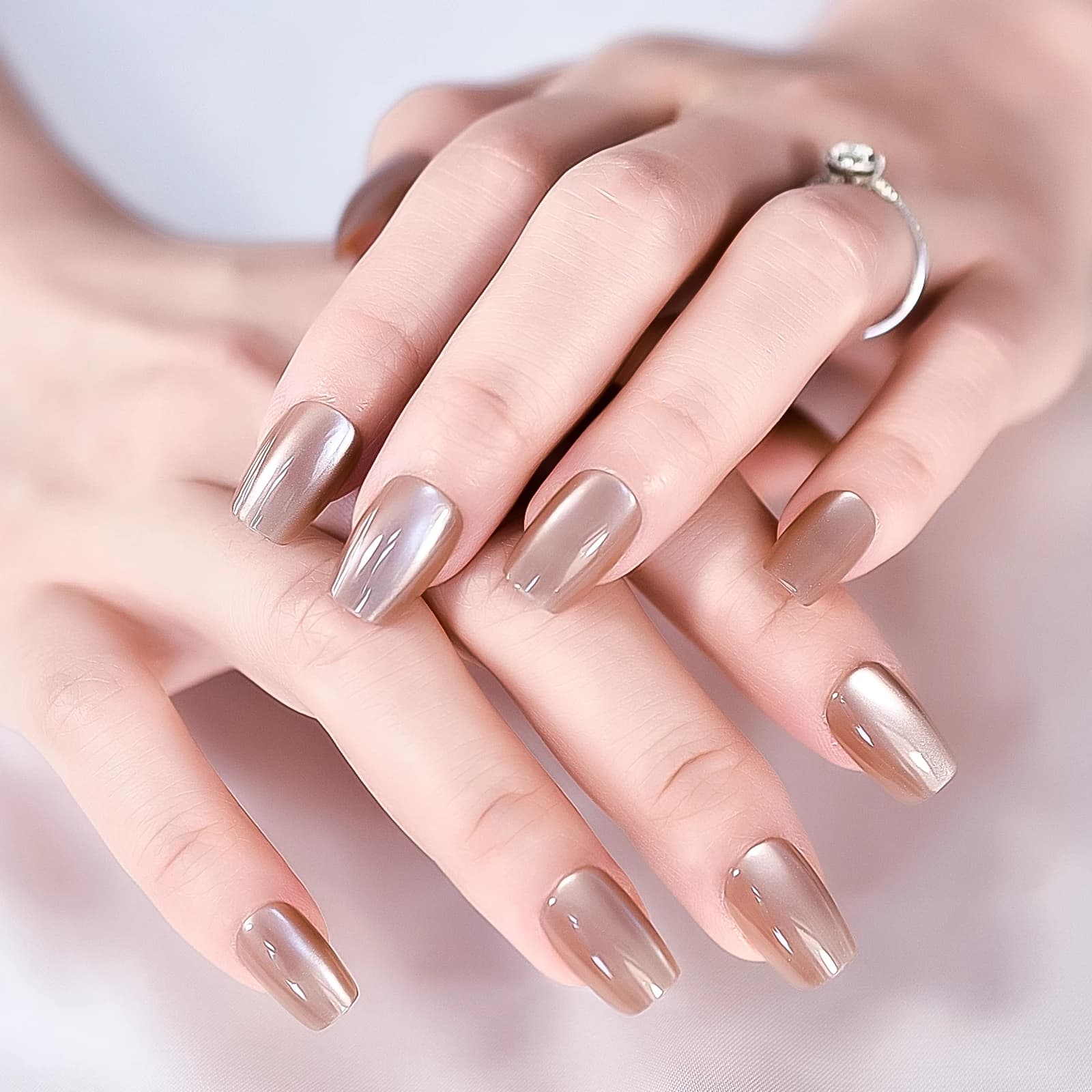 30pcs Glossy Ombre Brown Press On Nails Cat Eye Salon Manicure Medium Coffin Squoval Nail Art Tips Fake Nails