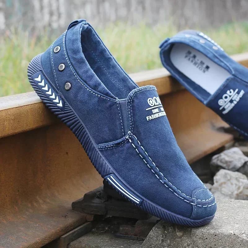 Denim Men's Canvas Shoes Slip on Sneakers Male for Summer 2025 New Outdoor Driving Moccasin Trendy Vintage Loafers Shoes for Men