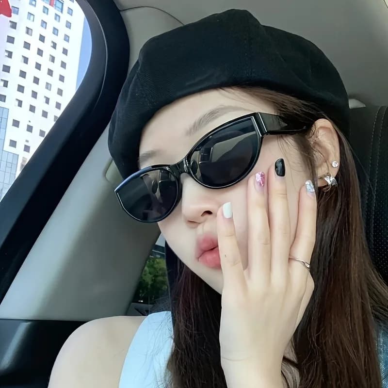 Ladies' Sporty Style Cat Eyes Fashionable Glasses Casual and Formal Fashion Trendy Street Accessories