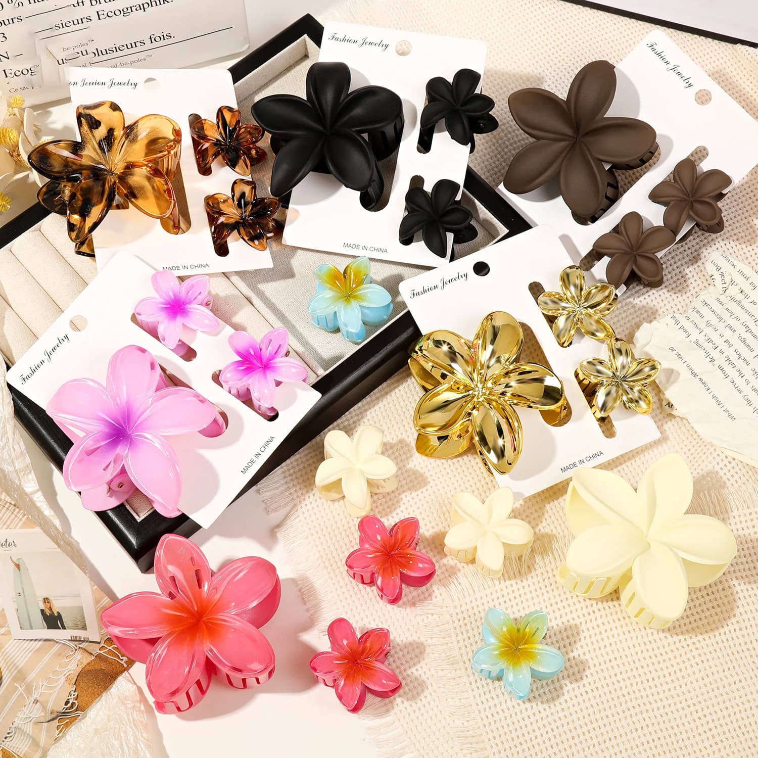 3Pcs Fashion Women Flower Hair Claws Hawaiian Gradient Hair Clips Vacation Beach Tropical Frangipani Hair Accessories Gifts