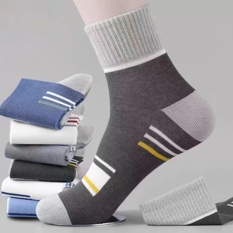 5 Pairs Autumn And Winter Men Thickened Sports Socks Solid Color Deodorant Sweat-absorbing Breathable Medium Tube fashion Socks