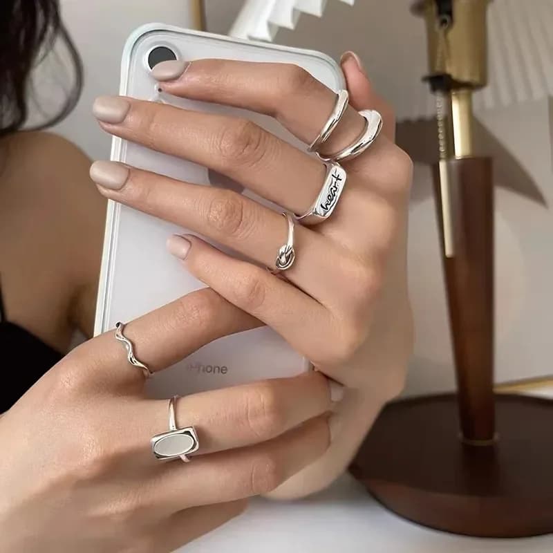 2024 New Fashion Silver Color Finger Rings Charm Women Girl Thai Silver Jewelry New Fashion Cross Twining Handmade Ring