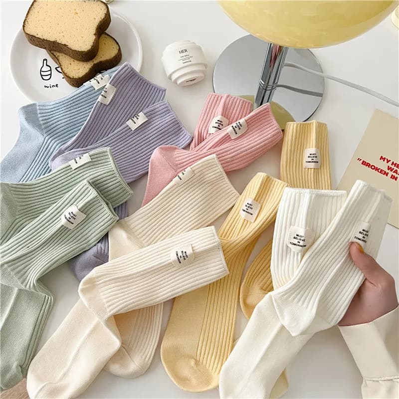1 Pair Women's Candy Color Long Crew Socks - Japanese Fashion Breathable Colorful Socks