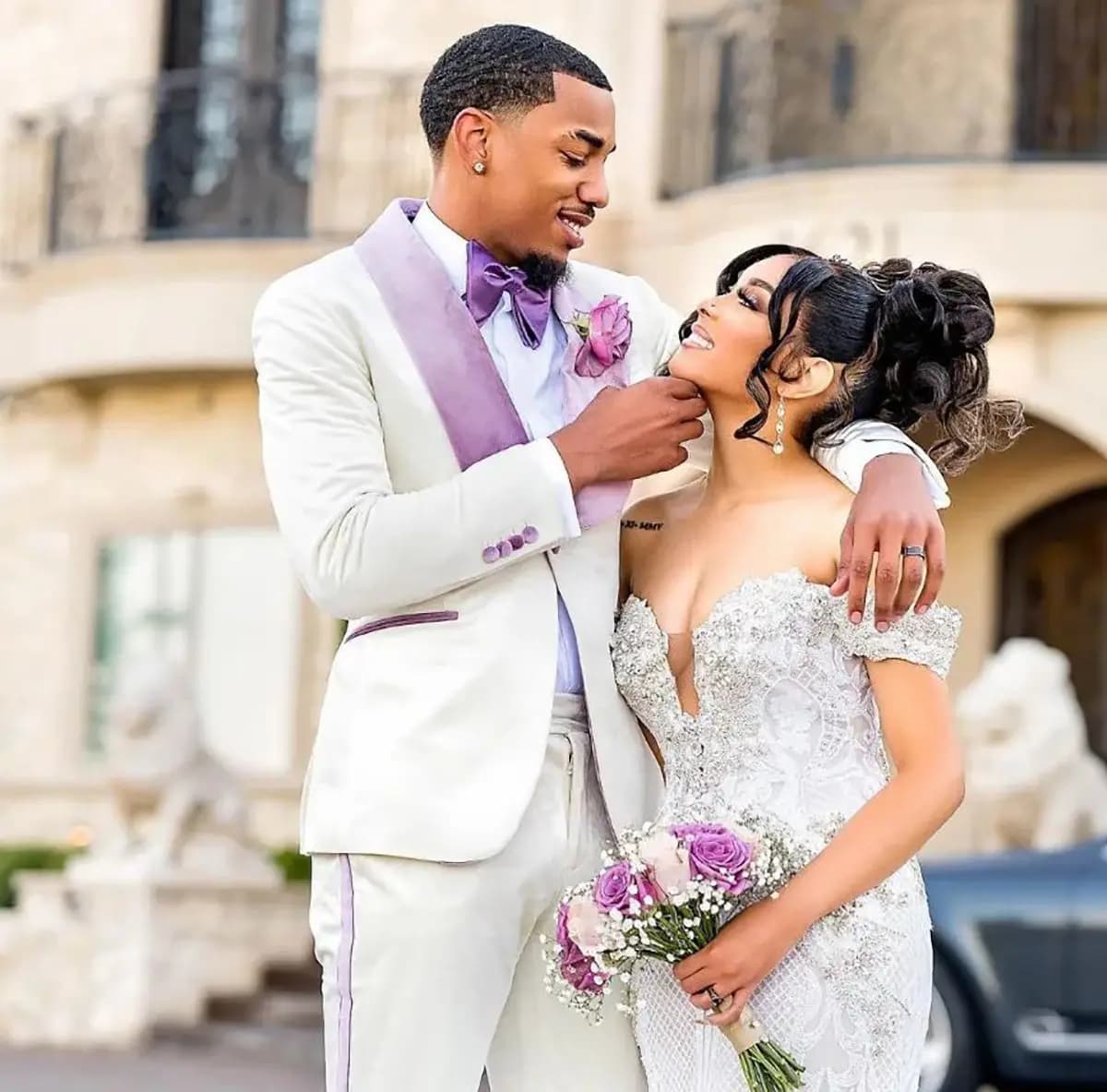 White Mens Wedding Tuxedos Purple Shawl Lapel Groom Groomsmen Tuxedos  Blazers Jacket Excellent 2 Piece Suits Jacket Pants