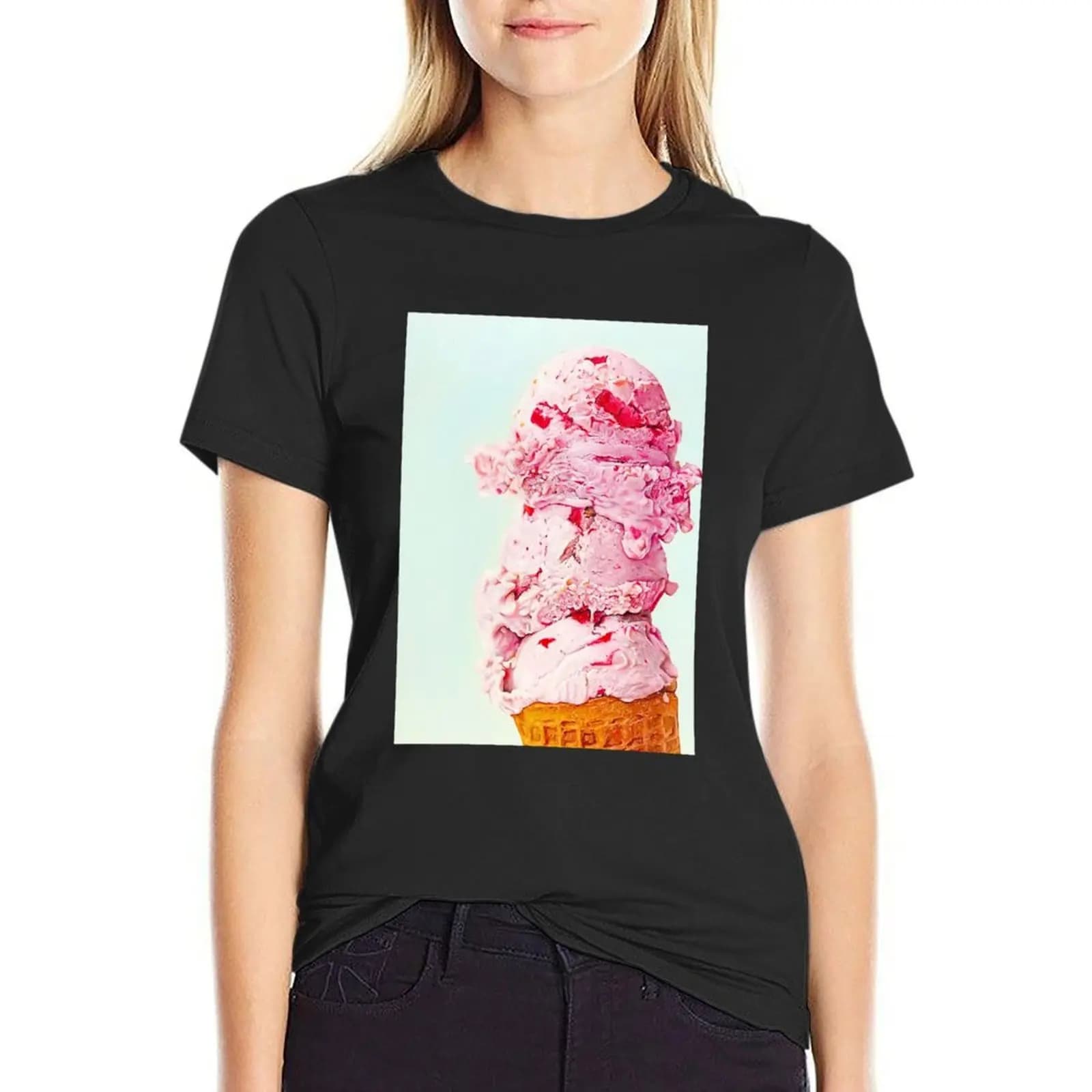 strawberry ice cream T-Shirt Aesthetic clothing plus size tops summer top kawaii clothes t-shirts for Women graphic tees