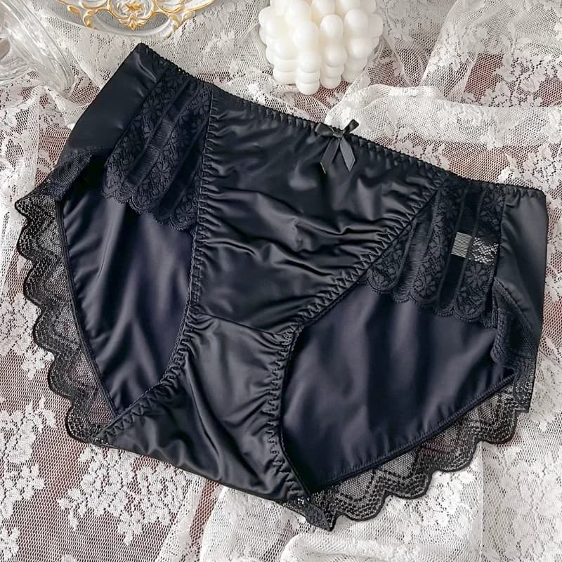 New Underwear for Women Satin Traceless Ice Silk Panties for Lady Breathable Sexy Panties Large Mid Waist M-XXL