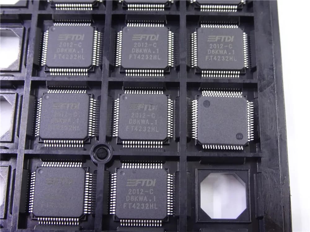 1pcs/lot FT4232HL QFP64 / FT4232HQ QFN64 FT4232 100% Brand New Original