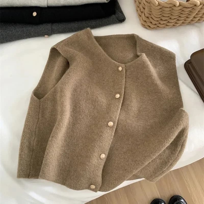 Fashion 2025 Soft Chic Preppy Style Wild Elegant Lady Waistcoat Knitted Vintage Women Autumn Winter Sweater Vests