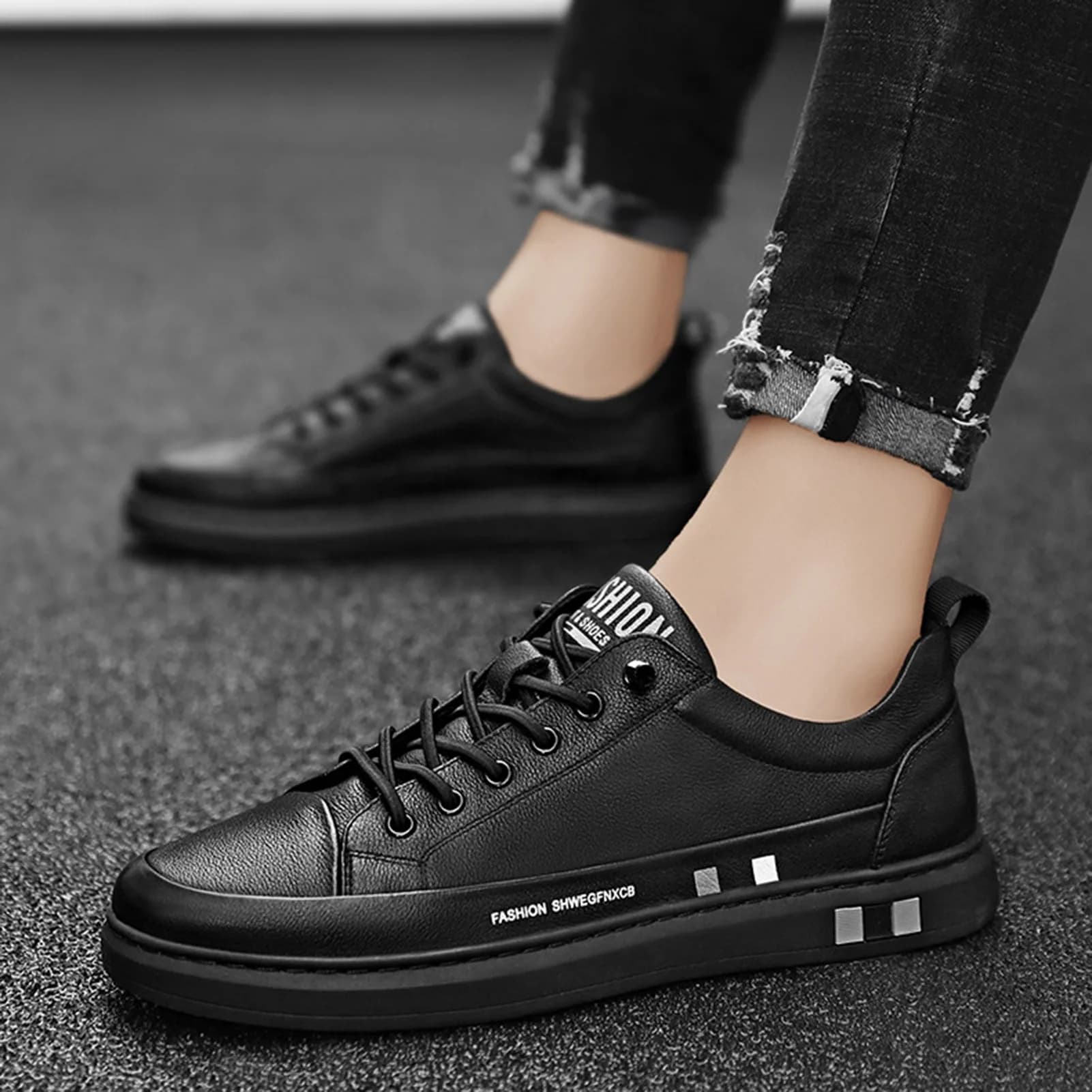 Men's Leather Flats Sneaker Trend Office Formal Lightweight Driving Shoes for Traveling Walking Wear