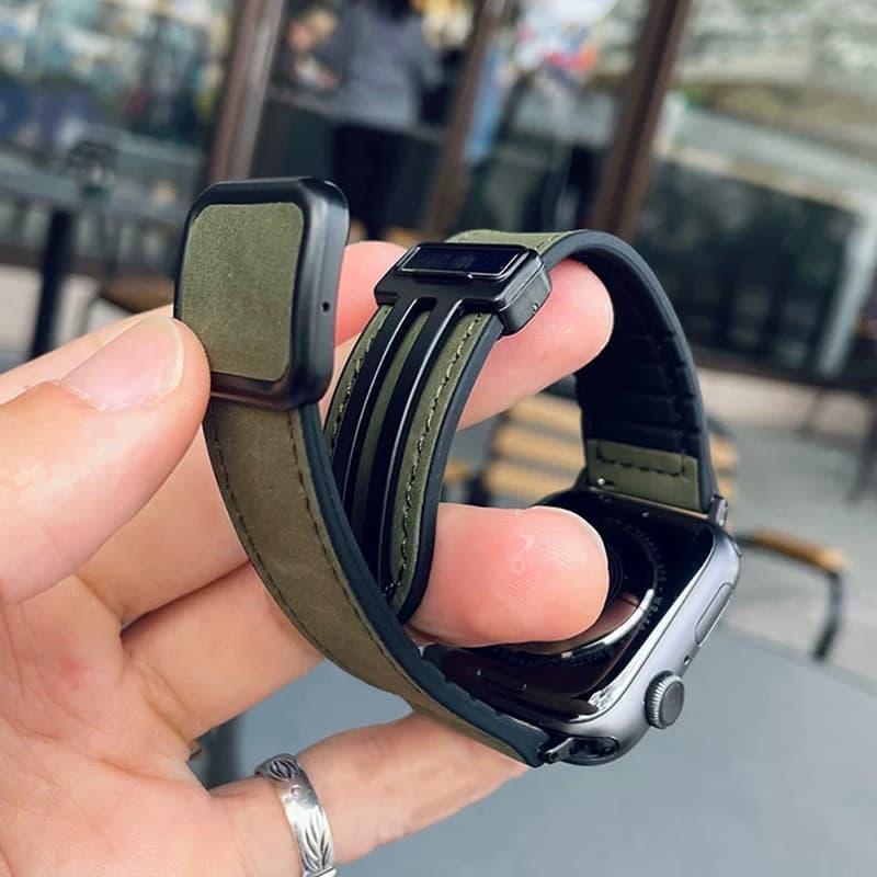 Leather Strap for Apple Watch 10 Band 46mm 44mm 45mm 49mm 42mm 40/41mm Magnetic Loop Bracelet Men iWatch Ultra Series 9 8 SE 7 6