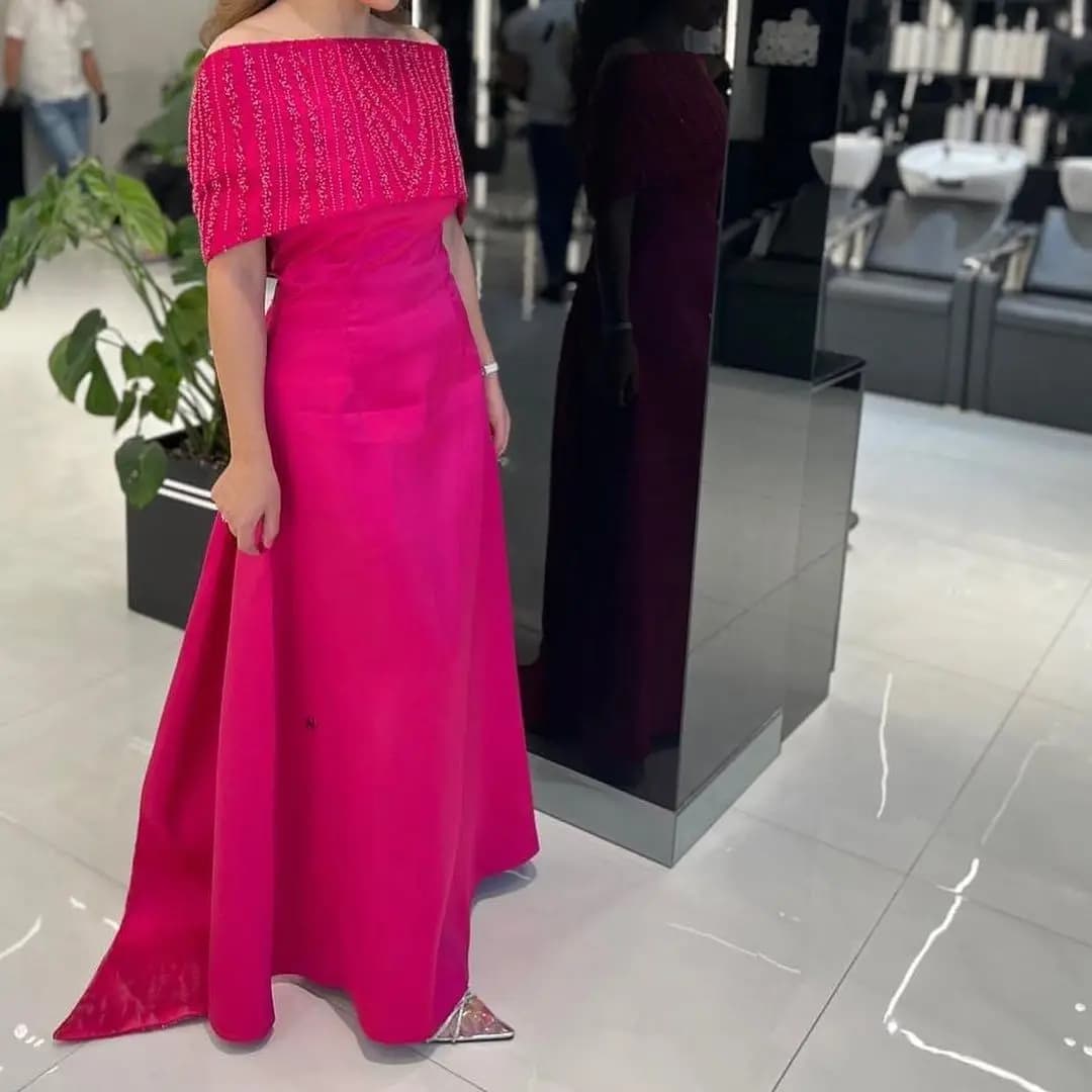 Customized Fuchsia Satin Prom Dresses Off The Shoulder Beadings Sequins Floor Length Elegant Evening Party Dresses