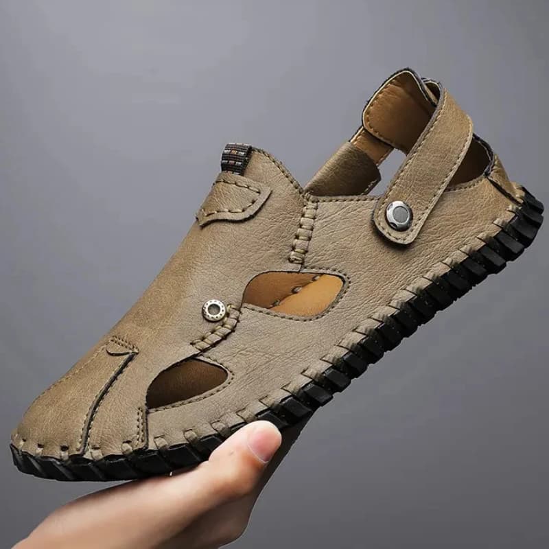 Retro Sewing Men's Sandals Comfortable Solid Color Hollow Slippers Light Weight Large Size Soft Bottom Shoes Sandale Homme