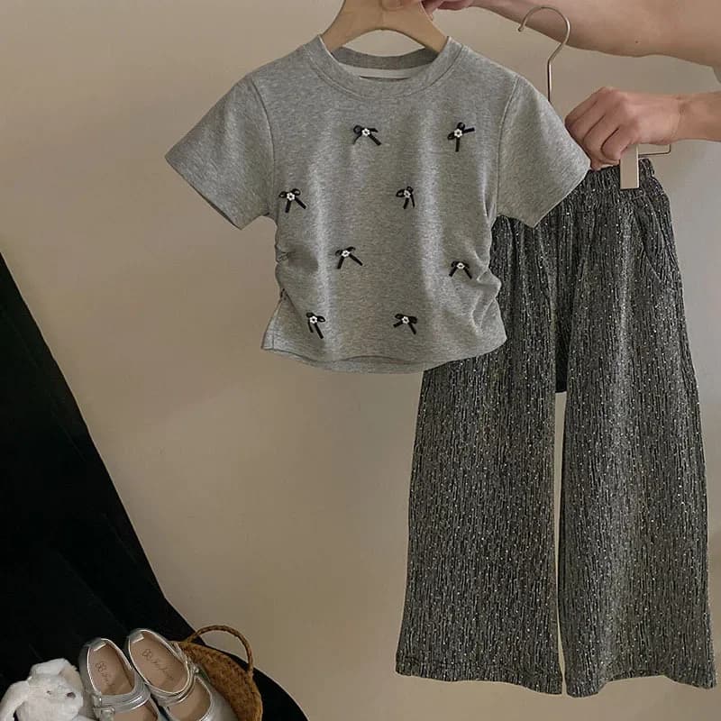 Wide Leg Pants Bow Knot Tops Summer New Girls T-shirt Short Sleeved Tide Childrens Clothing 2024 Simple Round Collar
