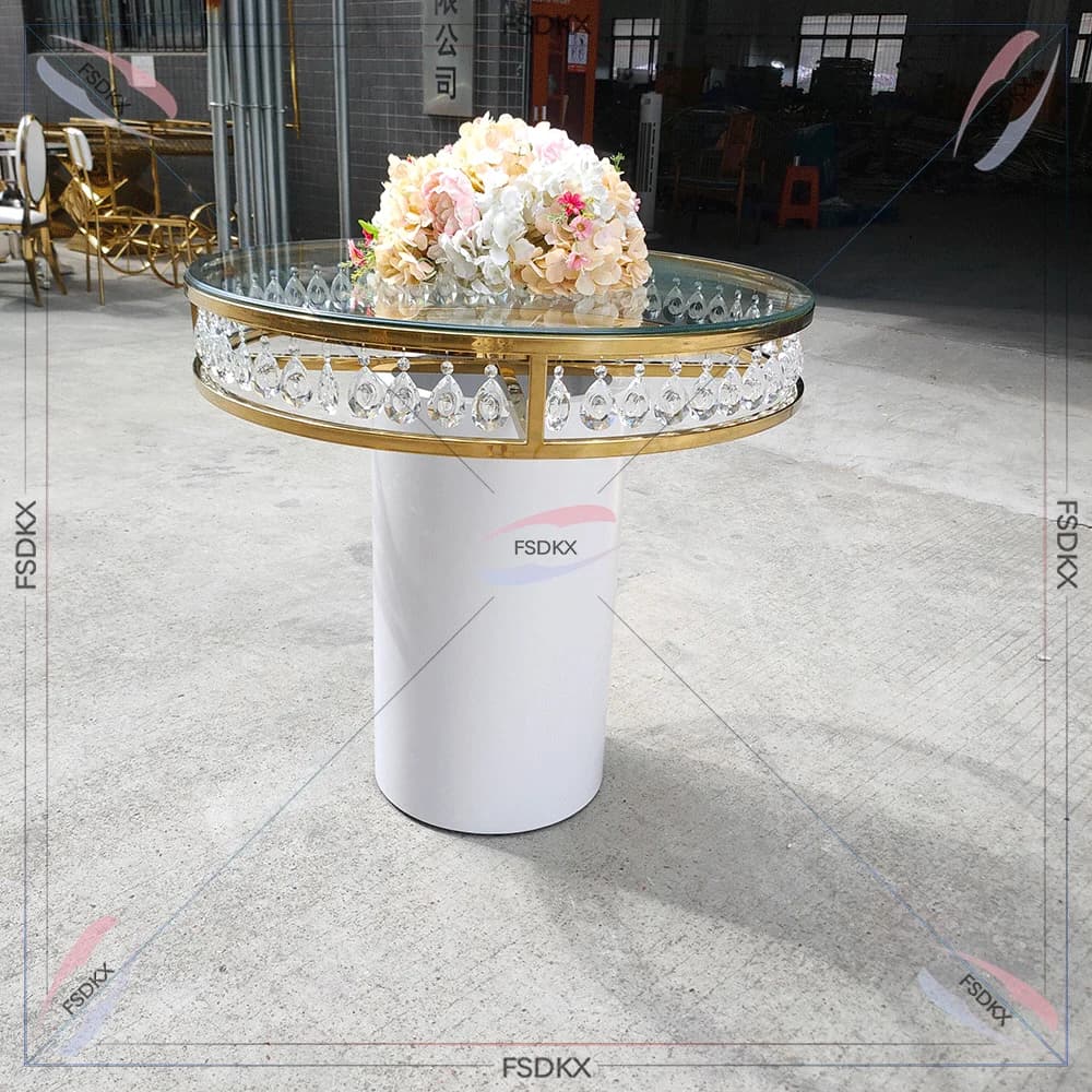 DKX Golden Stainless steel Wedding Cake Table With Crystal Pendant Decoration