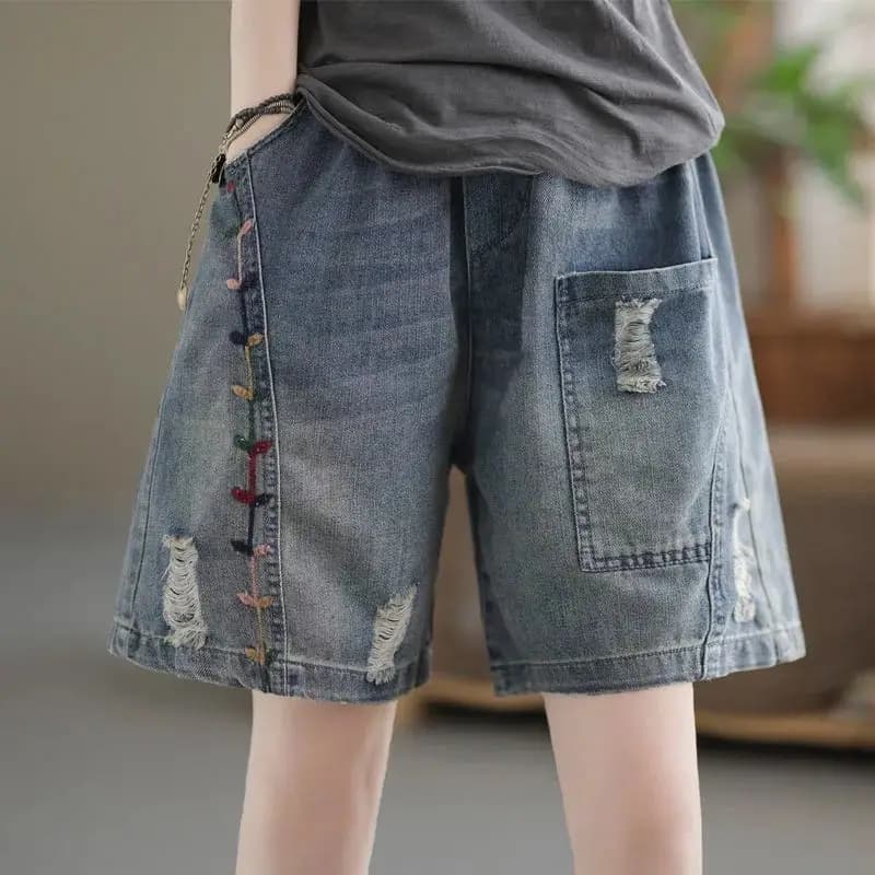 Fashion Elastic Pockets Hole Embroidery Denim Shorts Women's Clothing 2024 Summer New Loose High Waist Straight Casual Shorts