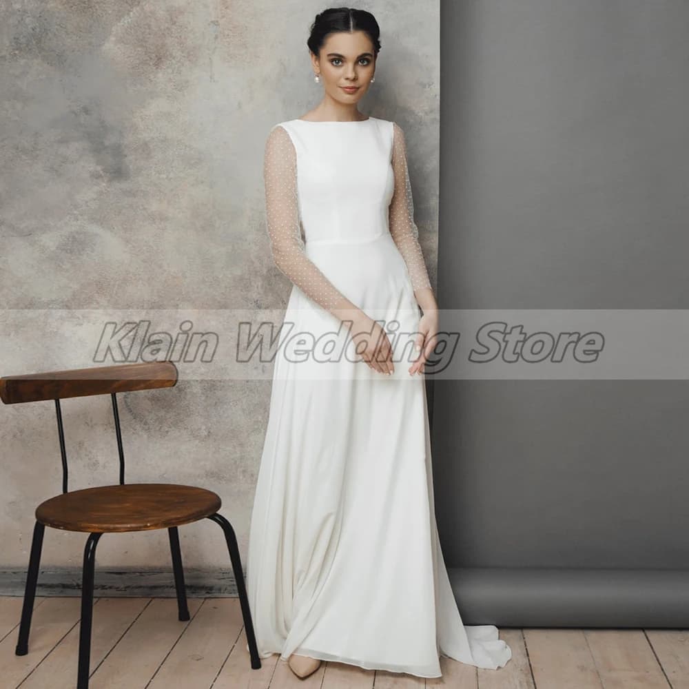 Customized Ivory Boat Neck Beach Wedding Dress For Brides Elegant Long Sleeves With Dot Button Back Bridal Gown Sweep Train Robe