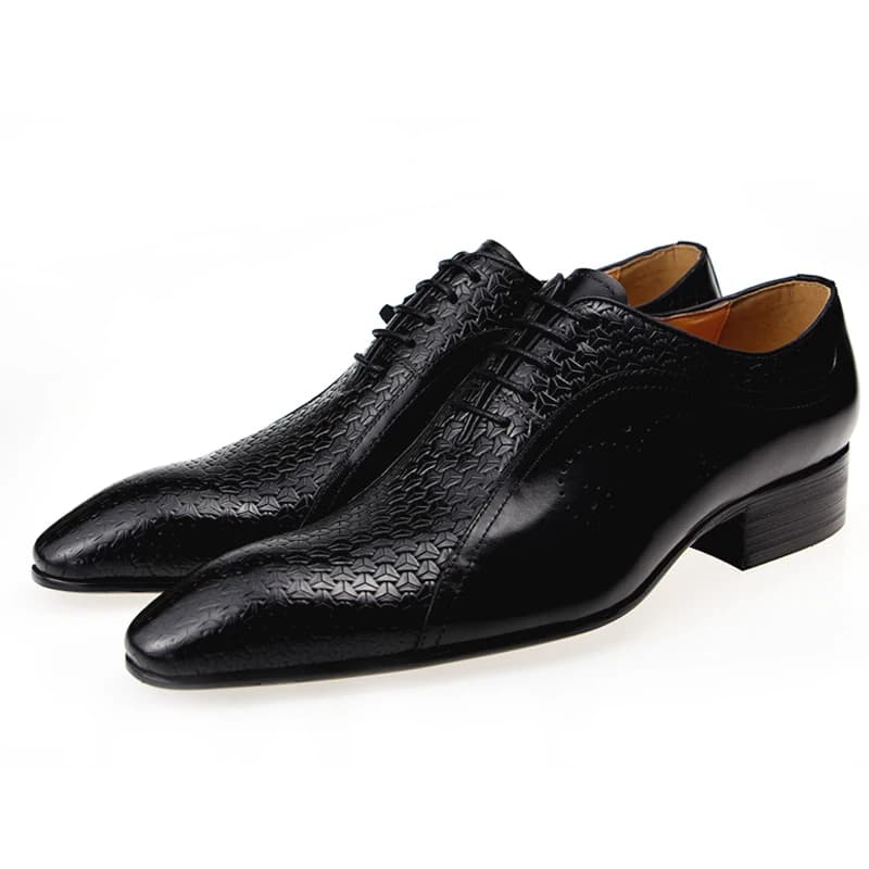 Comfortable Formal Men Shoe High Grade Cowhide Leather Classic Side Carving Shoe Business Wedding Party Black Brown Brogue Style