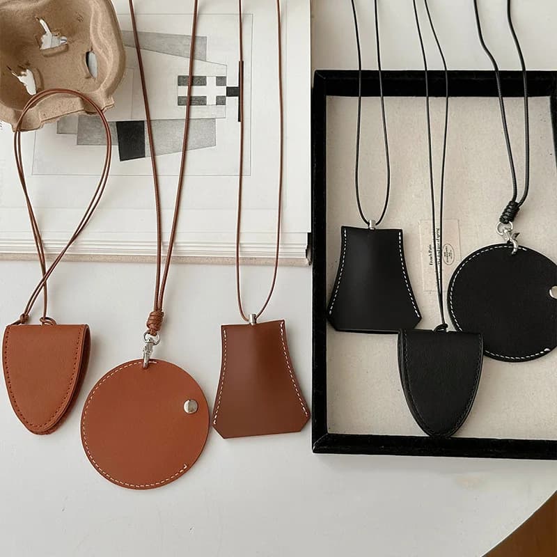 Instagram Style Faux Leather Halter Storage Bag Necklace Headset Glasses Storage Collarbone Chain Fashion Sweater Chain Women