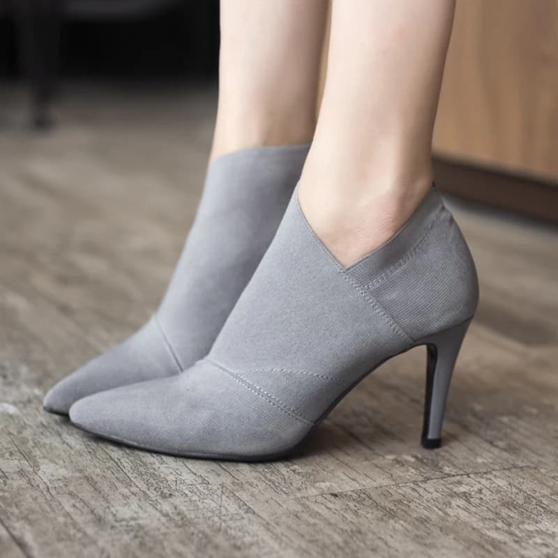 Women White Side Zip Point Toe Classic Boots,Perfect With Cardigan/Sweaters, Elegant Chunky Heeled Boots