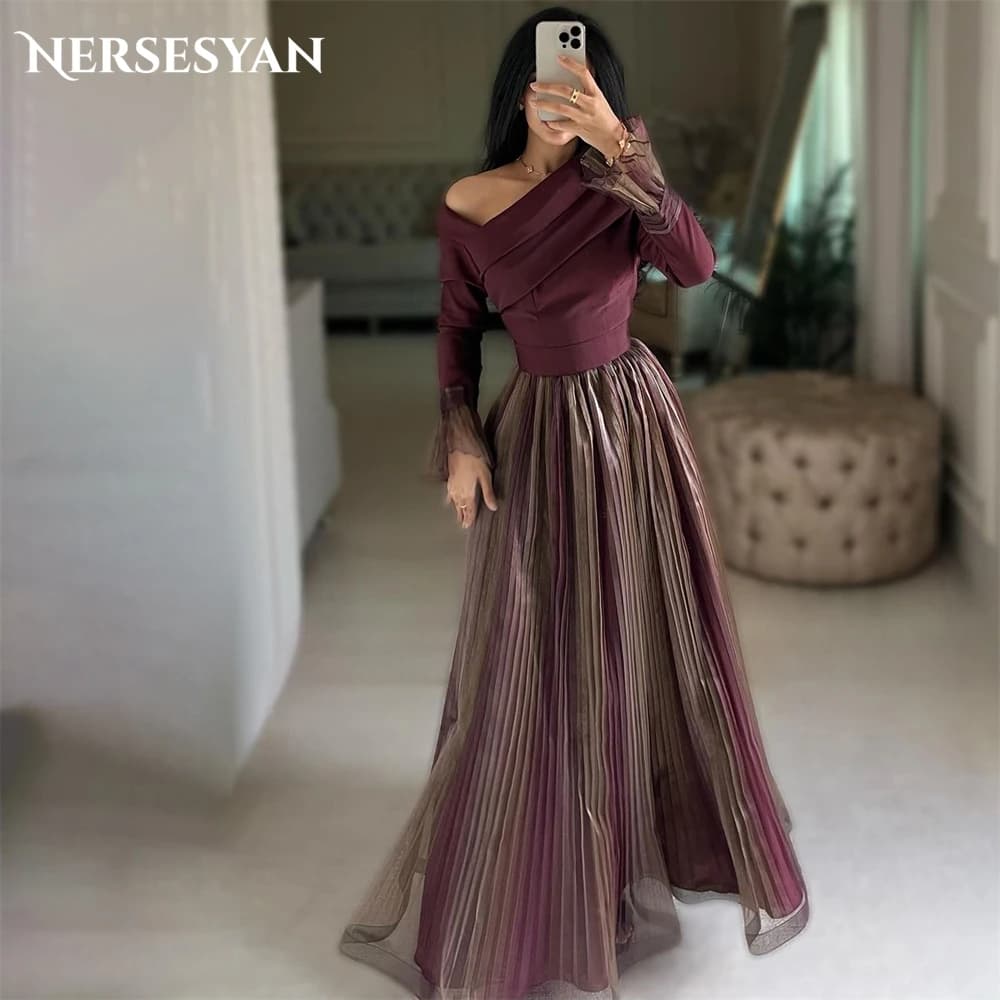 Nersesyan Fire Brick Dubai Formal Evening Dresses Off Shoulder A-Line Pleated Prom Dress Flare Sleeves Celebrity Party Gowns