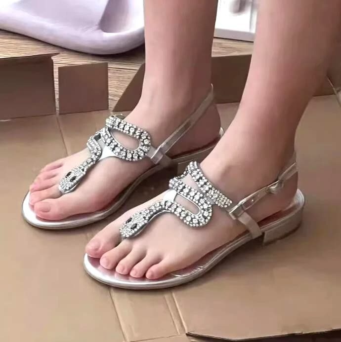 Bling Rhinestone Snake Thong Toe Flat Sandals Women Back Strap Cutout Crystal Curve Snake Beach Vacation Shoes