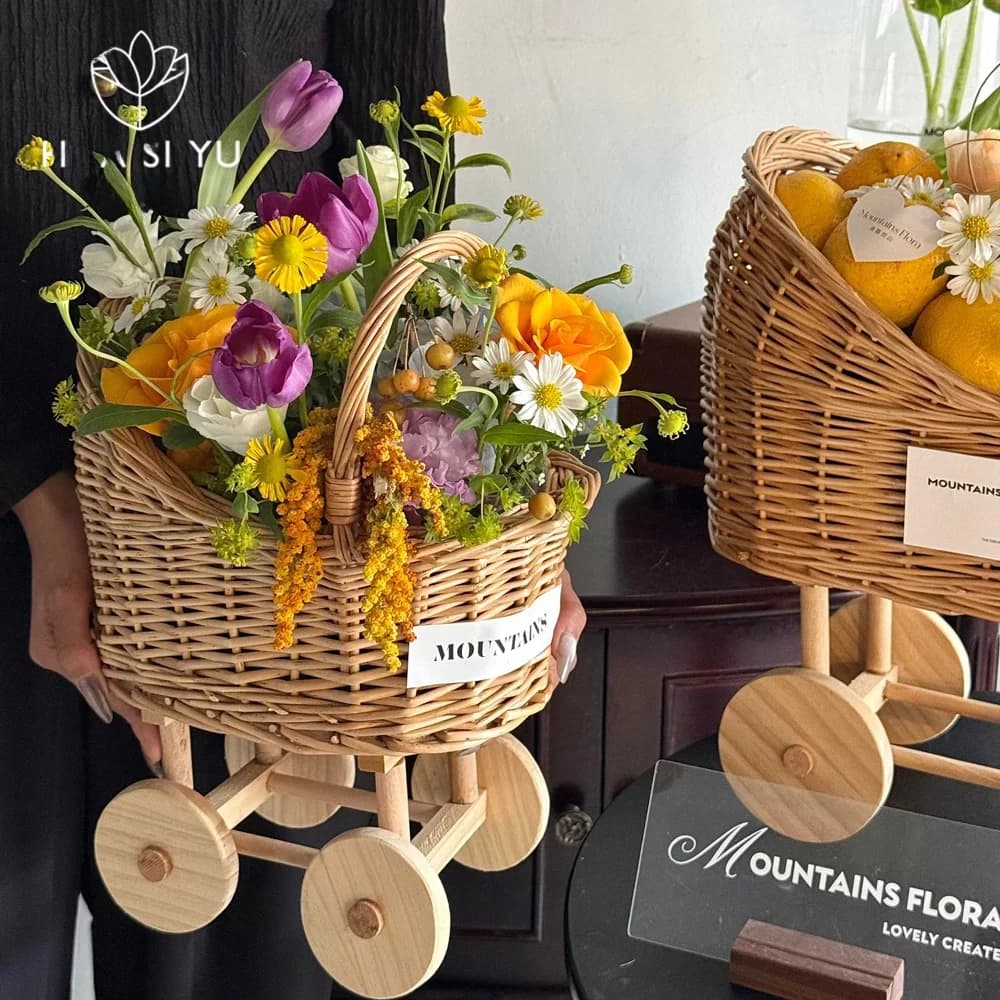 Handheld Wier Flower Basket Fre Flower Bouquet Carriage Egg Moon Handmade Diy Flower Basket Floral Art Supply Materials