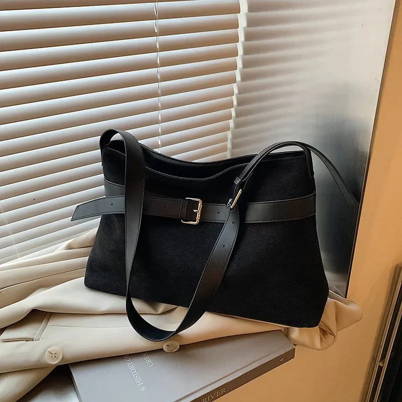 Fashionable Casual Large Capacity Tote Bag Women's 2024 Autumn Winter New Simple Shoulder Bag for Work Commuter Women's Bag