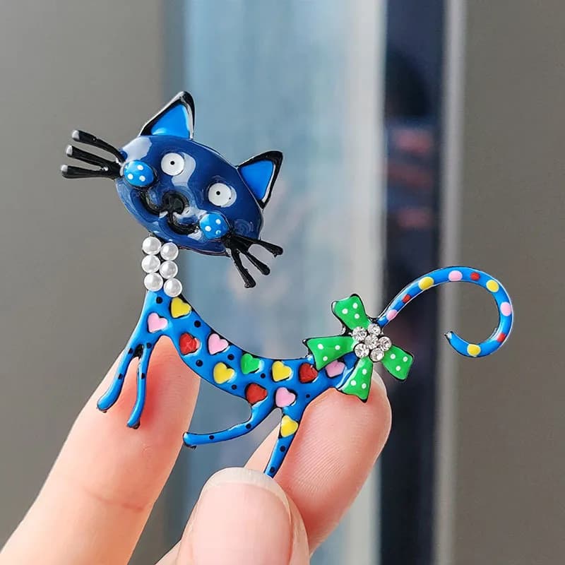 Dropping Oil Lovely Cat Shaped Brooch Vintage Style Animal Theme Alloy Brooch For Women Girls Daily Wear