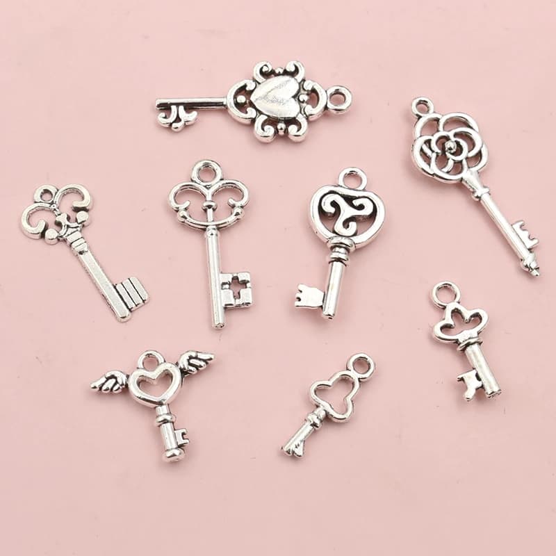 50pcs Vintage Small Key Charms Antique Silver Plated Alloy Metal Handmade Charms Pendant DIY Jewelry Making Accessories Findings