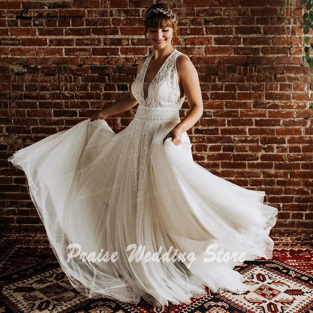 Lakshmigown Outdoor Plunging V Neck Lace Boho Wedding Dress for Women 2024 Backless Bridal Gown Customize vestido novia boho chi