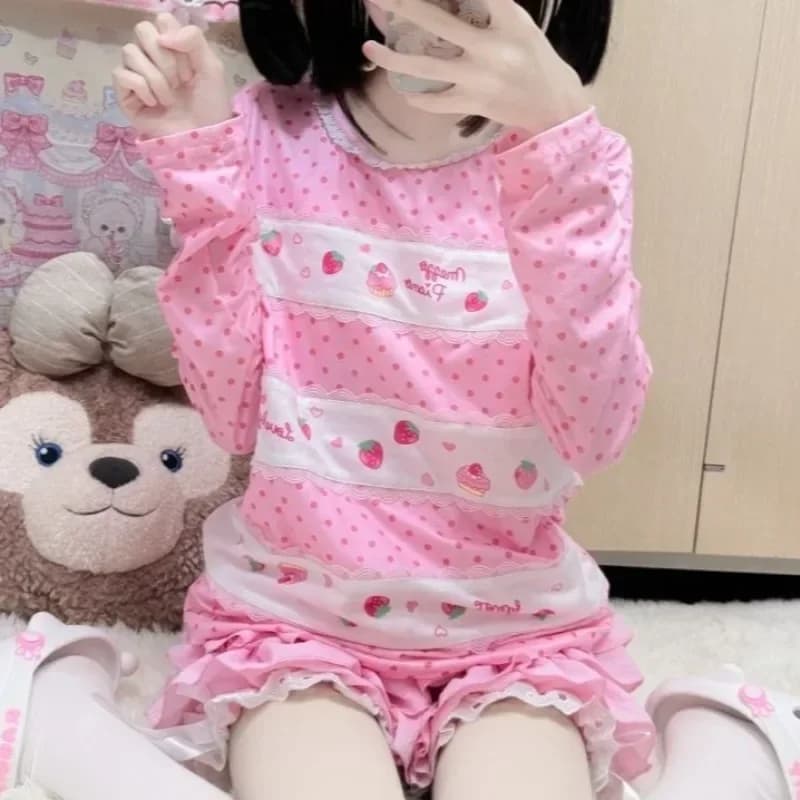 Sweet Polka Dot O-neck T Shirts Women Ropa Mujer Long Sleeve Tees Chic Cute Camisetas Y2k Tops Embroidery Strawberry Tshirt 2025