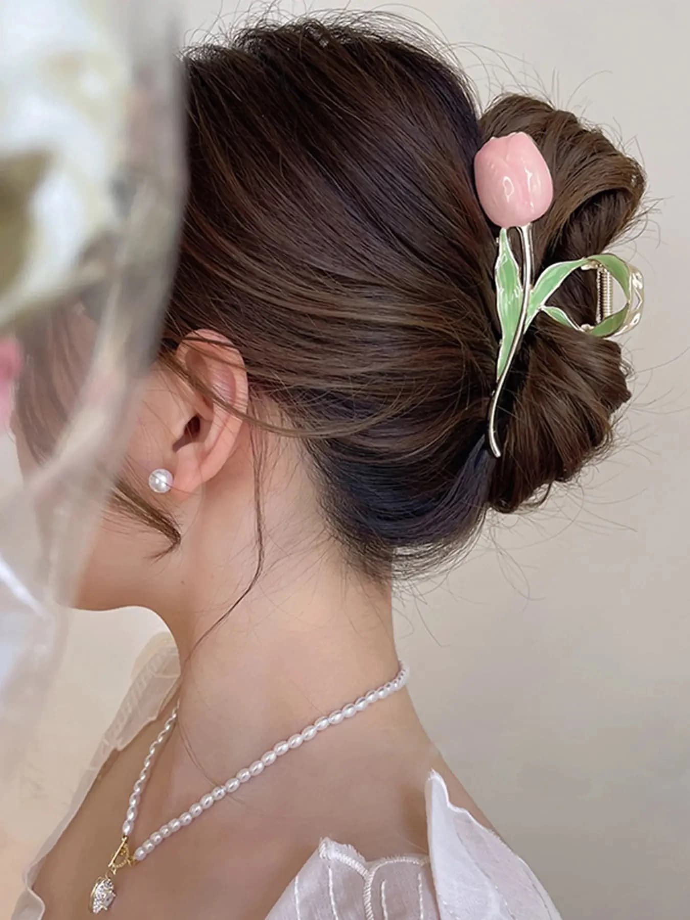 New Tulip Hair Claw Flower grace Shark Clip Headdress Vintage Ponytail Claw Clip Trendy sweet HAIR CLIP FOR GIRL Hair Jewelry