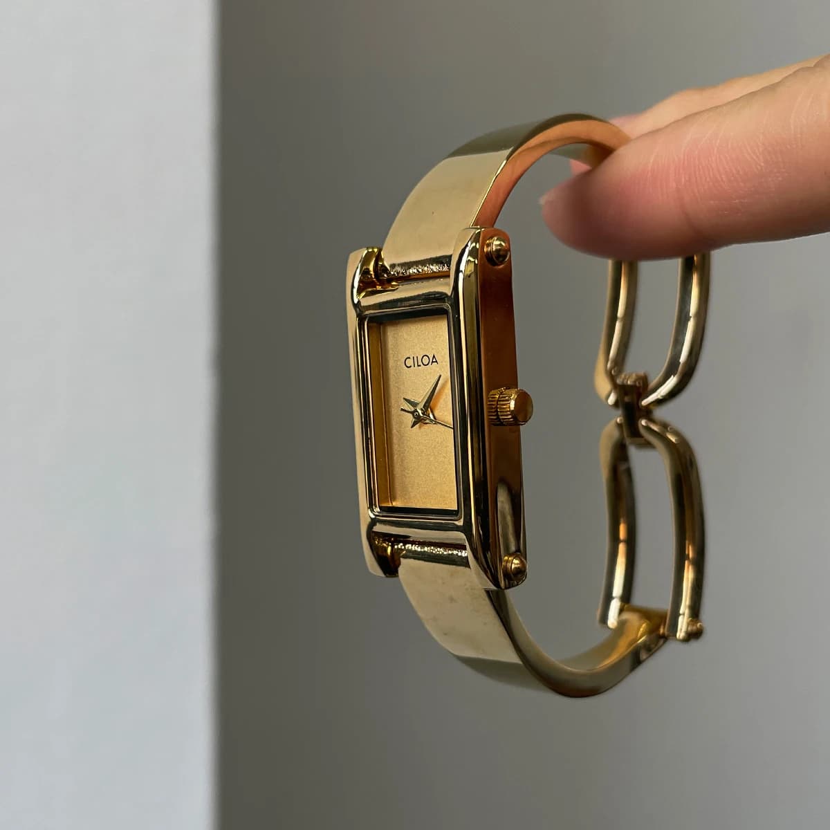 CILOACamellia watch for female students in junior high school 2025 new high-value watch retro light luxury niche female watch