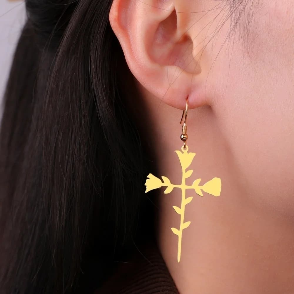 Eueavan Sweet Roses Dangle Earrings for Women Girls Stainless Steel Flowers RomanticJewelry 2024 Trend Valentine's Day Gifts