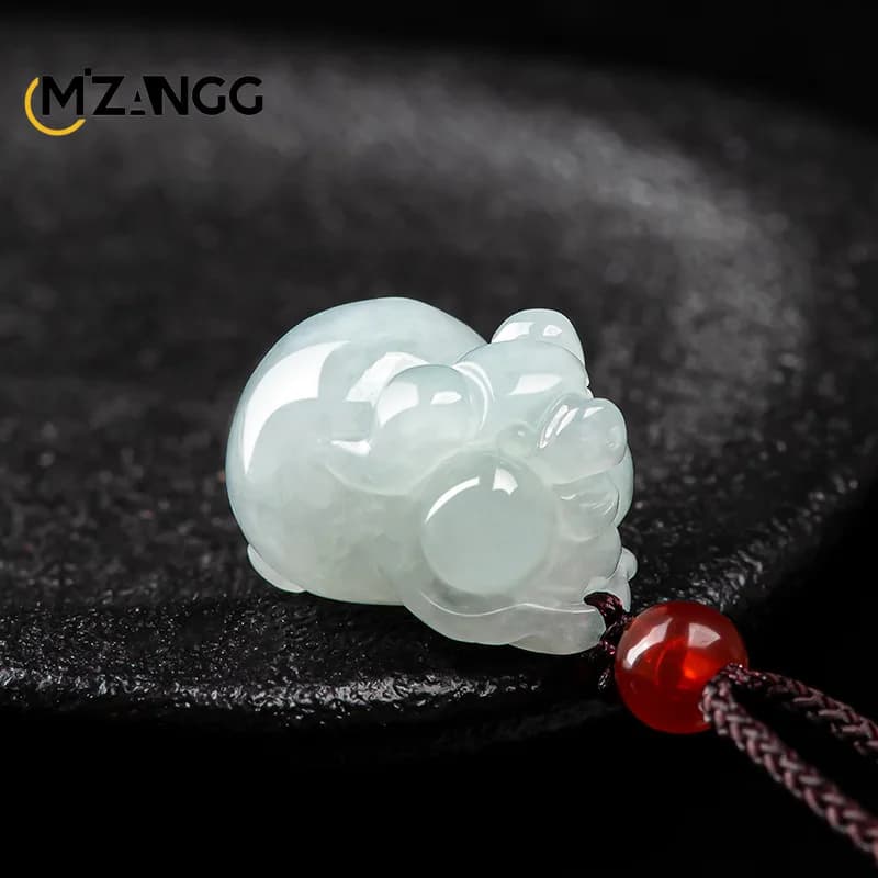 Natural Jade A Goods Zodiac Pig Pendant Hand-carved Ice Jade Men's and Women's Necklaces Fashion Exquisite Jewelry Mascot