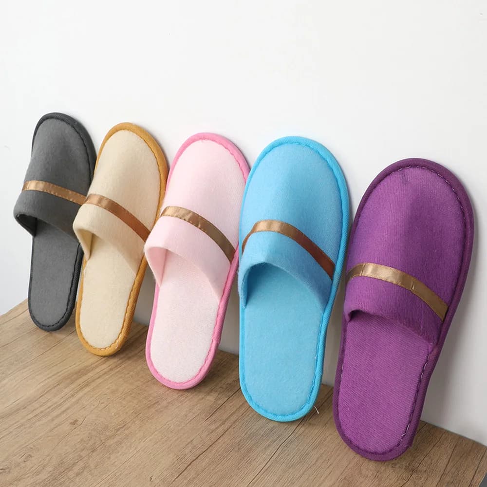 Adult Unisex Coral Fleece Slippers Winter Warm Home Slippers All-inclusive Slippers Solid Slippers Hotel Slippers Soft Non-slip