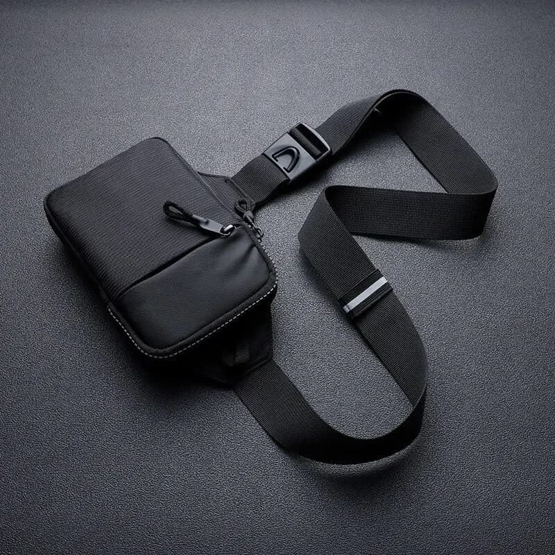 Factory Direct New Sports Chest Bag Men's Small Size Backpack Women Messenger Bag Mobile Phone Waist Bag Mini Fashion Satchel