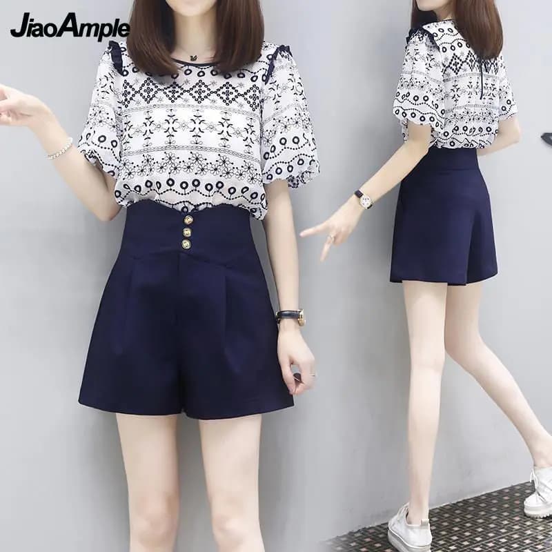 2022 Summer Women Vintage Ethnic Print Shirt Korean Lady Graceful Two Piece Shorts Set O-Neck Puff Sleeve Tops Blue Pants Outfit