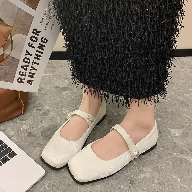 Flat Shoes Women 2024 Spring New Fashion Luxury Shoes for Women Square Toe Ballet Pink Mary Jane Casual Buckle Shoes Female