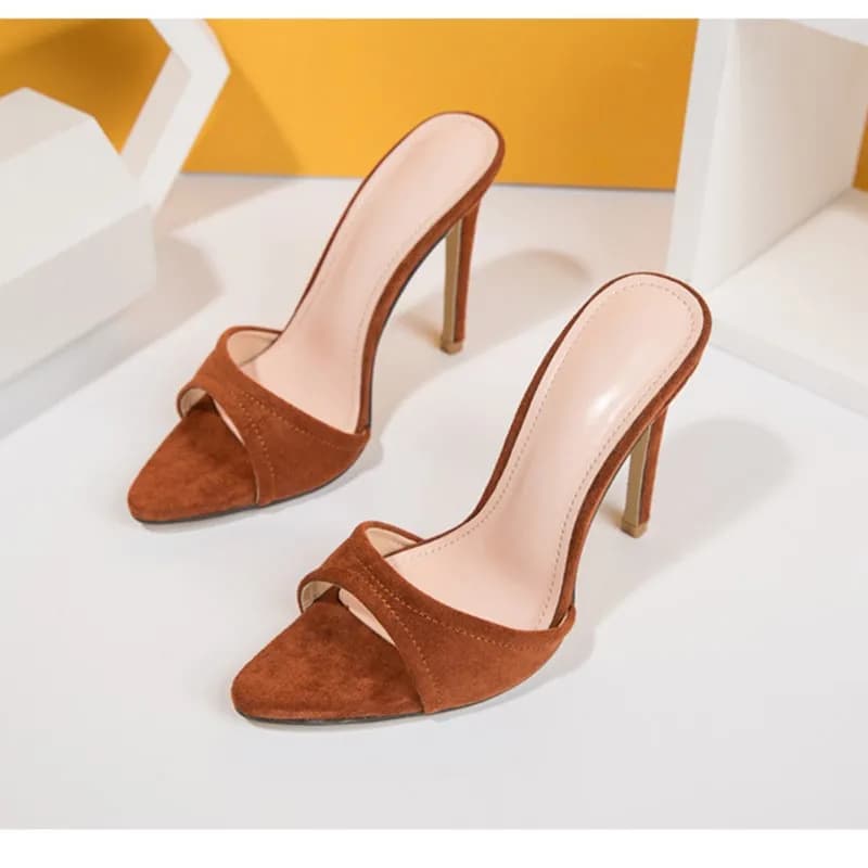 Femmes Mules Summer NEW 2024 Head Peep Toe Flock Slippers Fashion Leisure Shallow Retro Stiletto Heels Ladies Shoes 42